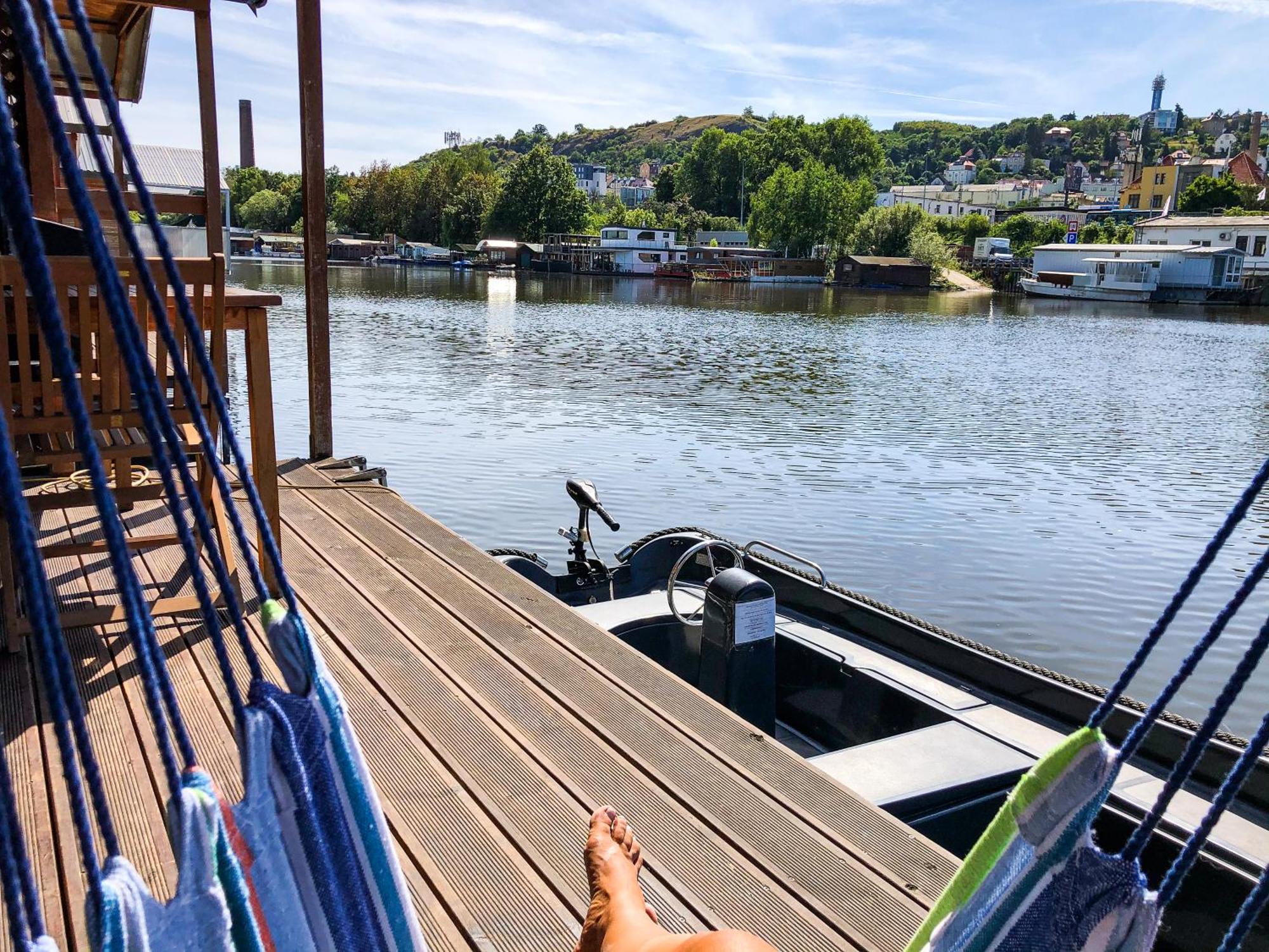 Houseboat Benjamin - Houseboats Benjamin & Franklin Otel Prag Dış mekan fotoğraf